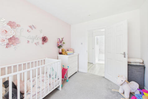 CAM02909G0-PR0458-STILL005