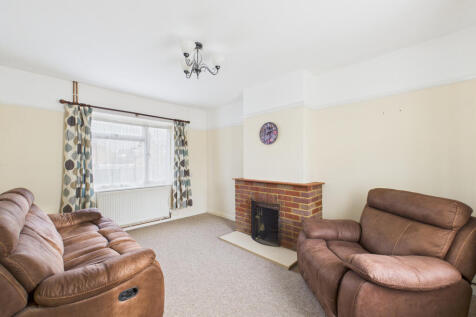 CAM02536G0-PR0022-STILL001