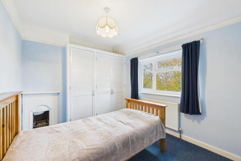 CAM02536G0-PR0022-STILL007