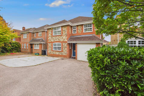 CAM01354G0-PR0601-STILL046