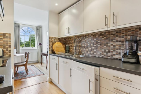 73c albany street 3 29.04.png