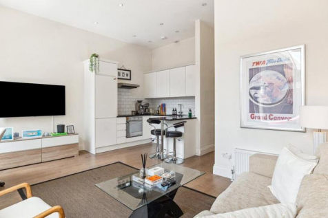 18 - 99 baker street 1 14.05.png