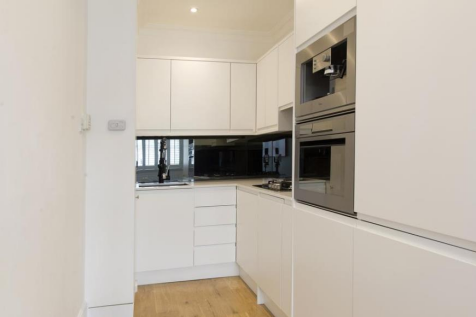 5 tressard court 3 04.07.png