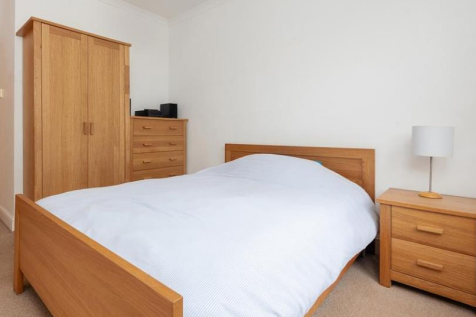 142 holcroft court 6 17.07.png