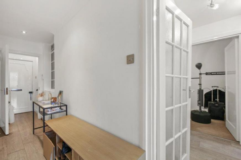 50 ivor court 8 25.07.png