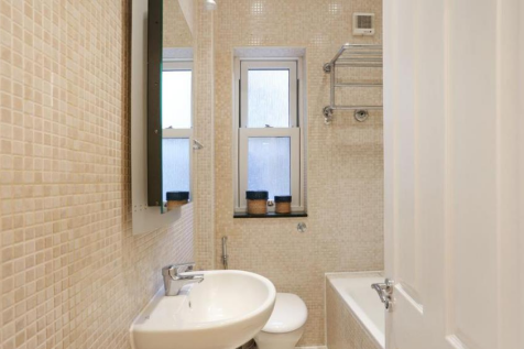 5 verity house toilet.png