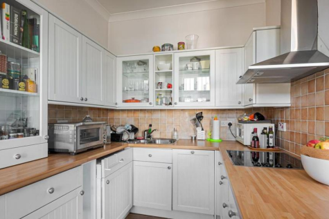 P02 Waterdale manor 3 22.10.png