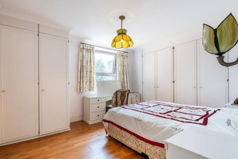 8 farnham house 3 03.10.png