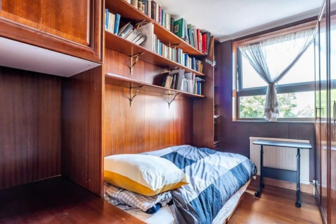 8 farnham house 5 03.10.png