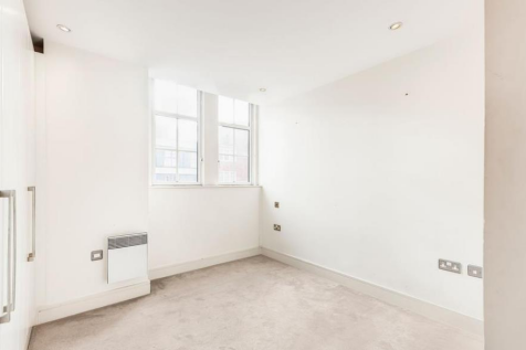 47 manor house 3 29.10.png