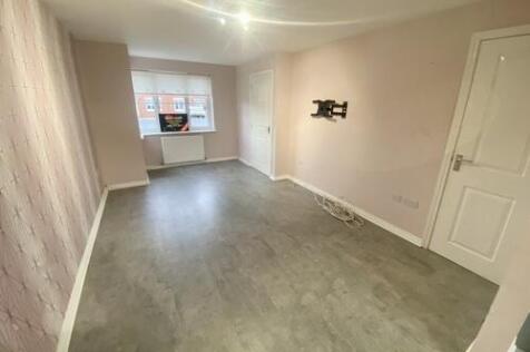 Living room (View 2)