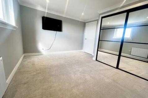 Master bedroom  (View 2)