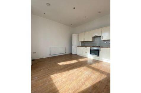 Lounge/Kitchen