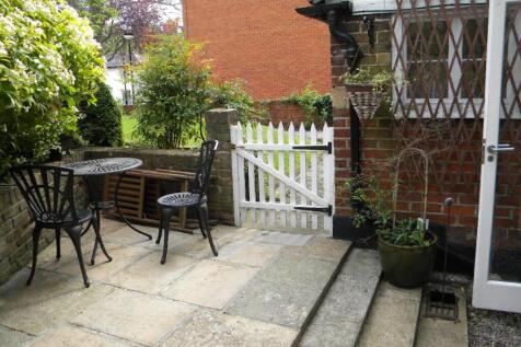 Patio.1.JPG