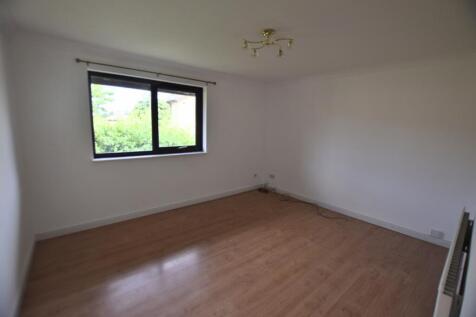 14 Hambleton Grove lounge