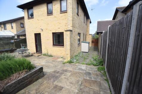 14 Hambleton Grove back 2