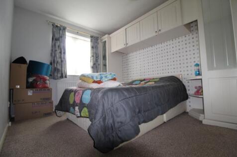159 Clayhill bedroom