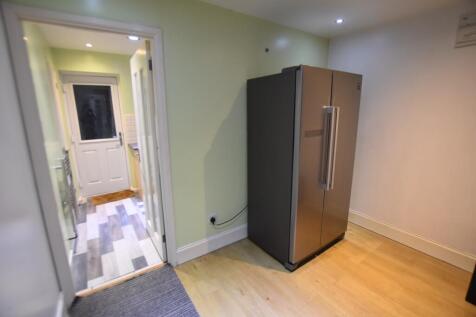 4 Shorham Rise dining