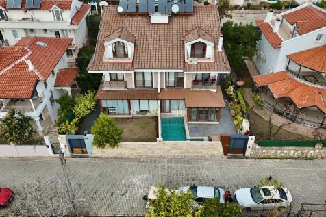 Property Image 28