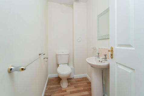 23 Carriden Place...