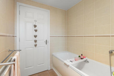 116 Leyland Road ...