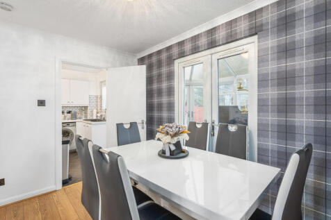 55 Galloway Cresc...