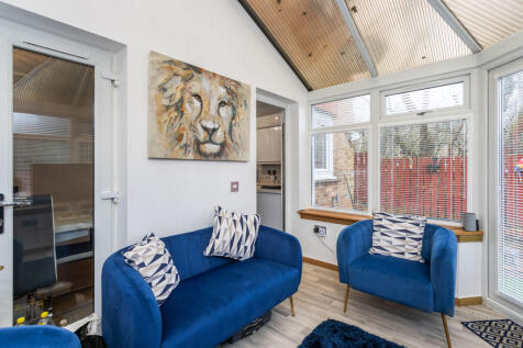 55 Galloway Cresc...