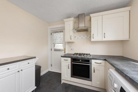 32 Quarry Road 12