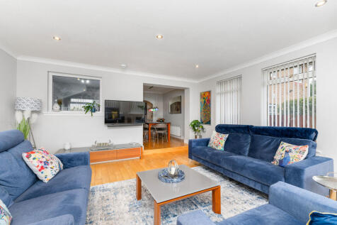 33 Birkdale Park ...