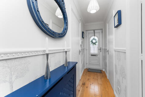 33 Birkdale Park ...