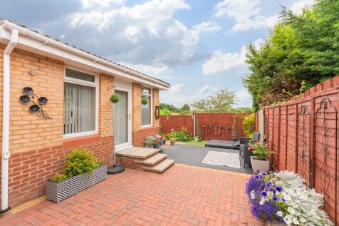 33 Birkdale Park ...
