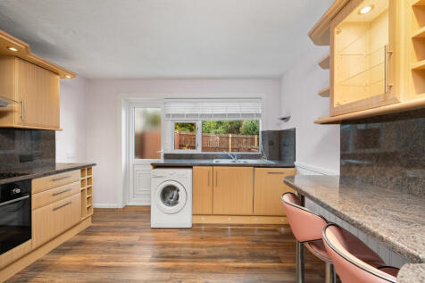 64 Manitoba Avenu...