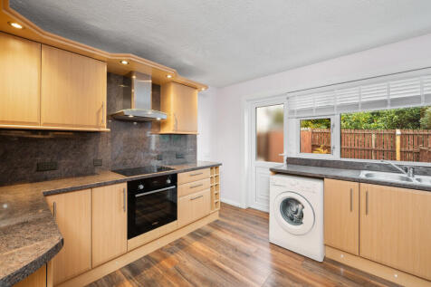 64 Manitoba Avenu...