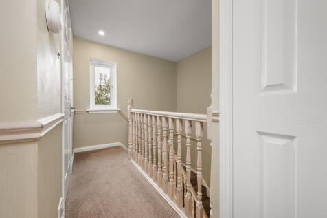 64 Manitoba Avenu...