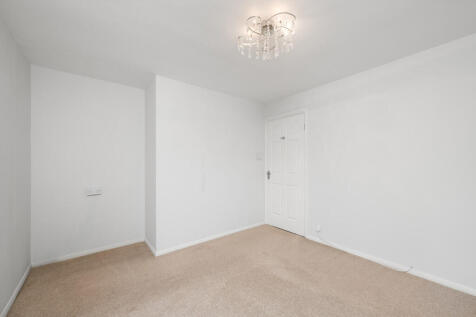 64 Manitoba Avenu...