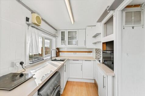 e06e5132-41 20For...