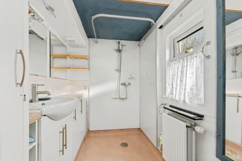 b7ea6674-41 20For...