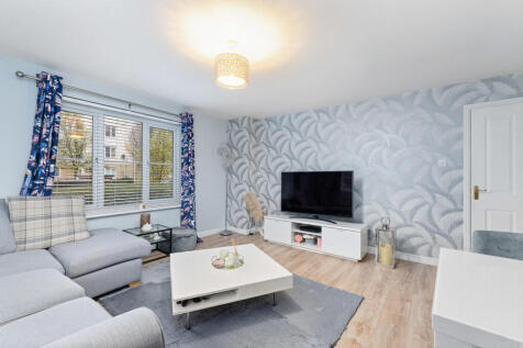 176 Queens Cresce...