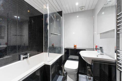 176 Queens Cresce...