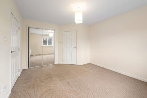 2-4 Thornbridge C...