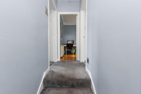 63 Barbauchlaw Av...