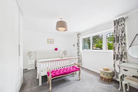 Master Bedrom