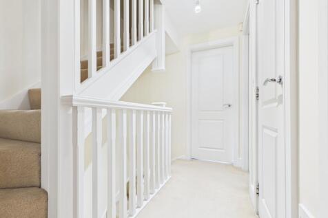 Landing 1st Floor