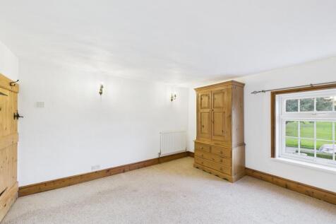 CAM05672G0-PR0082-STILL011