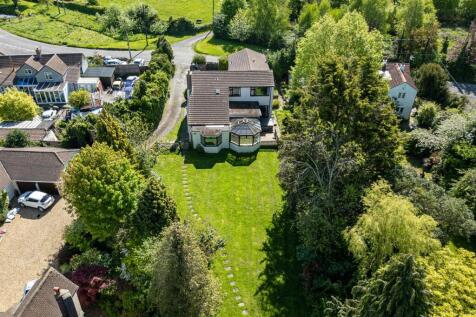 Orchard Hill, Cuttsheath Road, Milbury Heath, Sout