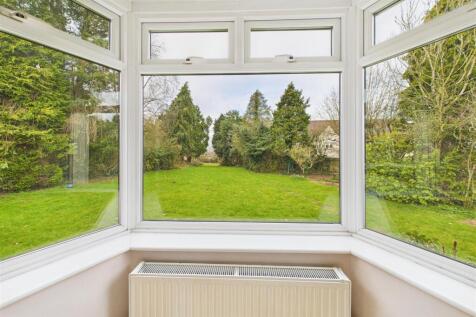 Orchard Hill, Cuttsheath Road, Milbury Heath, Sout