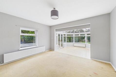 Orchard Hill, Cuttsheath Road, Milbury Heath, Sout