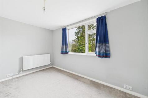 Orchard Hill, Cuttsheath Road, Milbury Heath, Sout
