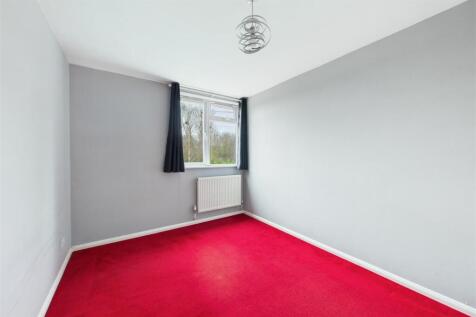 Orchard Hill, Cuttsheath Road, Milbury Heath, Sout