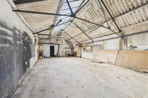 3A Richmond Road, Montpelier, Bristol BS6 5EN | Fr